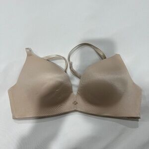 Victoria's Secret So Obsessed Wireless Push Up Bra 36B